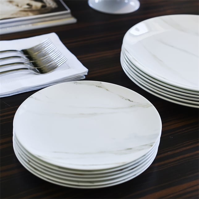 Wedgwood Vera Wang Venato Imperial Rim Soup Plate