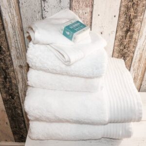 Ilkay Collection Luxury Large Towel Bale White - BALE2W - La Belle Table